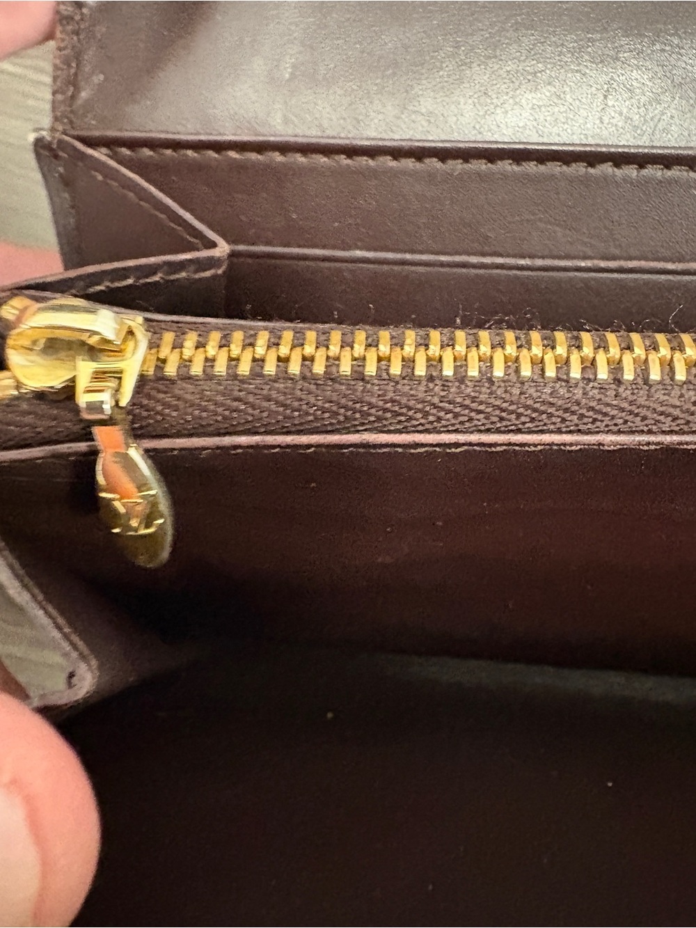 Louis Vuitton Vernis Deep Bordeaux Patent Wallet - Picture 5 of 16